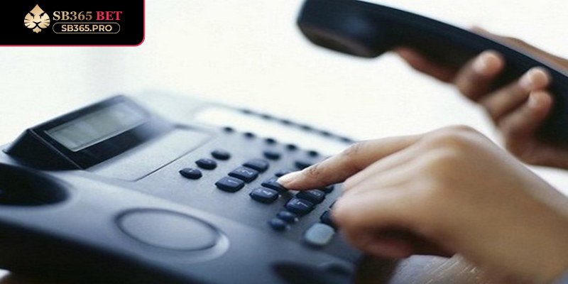 Liên lạc tức thì nhà cái qua hotline