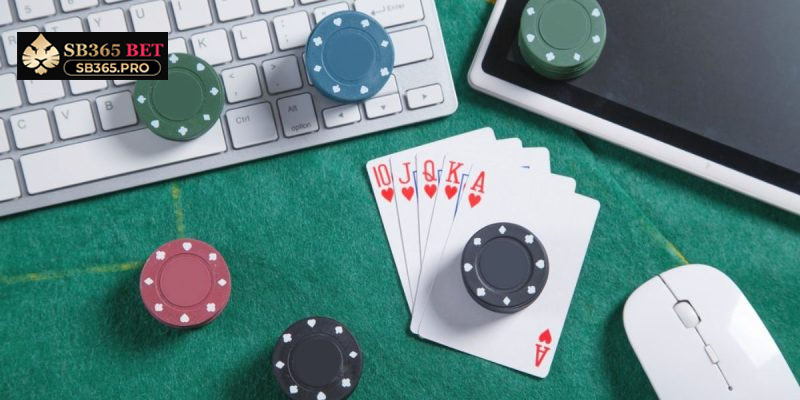 Giải thích chi tiết thứ tự bài poker và xác suất xuất hiện